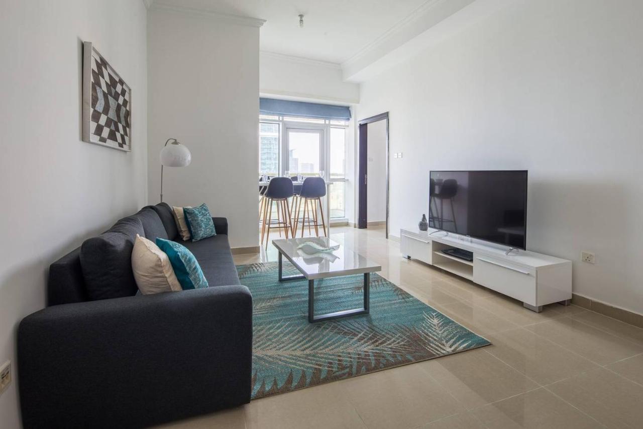 Frank Porter - Lake City Tower Appartement *